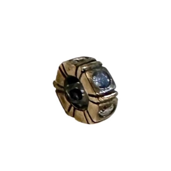 PANDORA Silver Charm Blue Crystal Accents R $60 - Picture 1 of 3